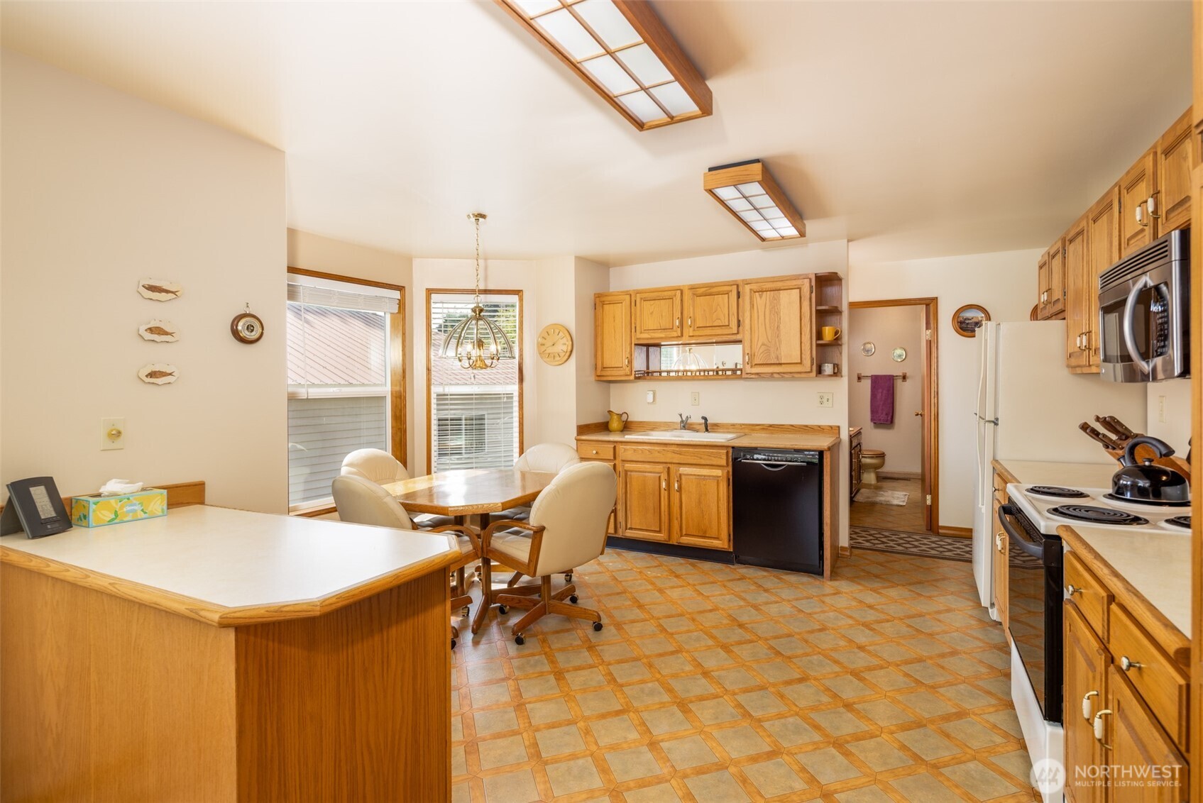 114 4th Street , Roslyn, WA 98941