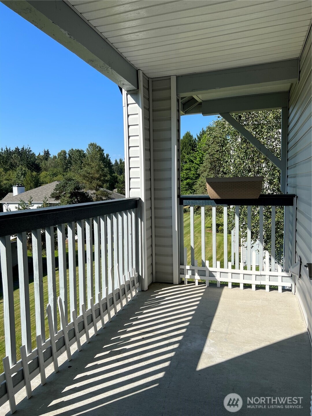 33020 10th Avenue SW #N302, Federal Way, WA 98023