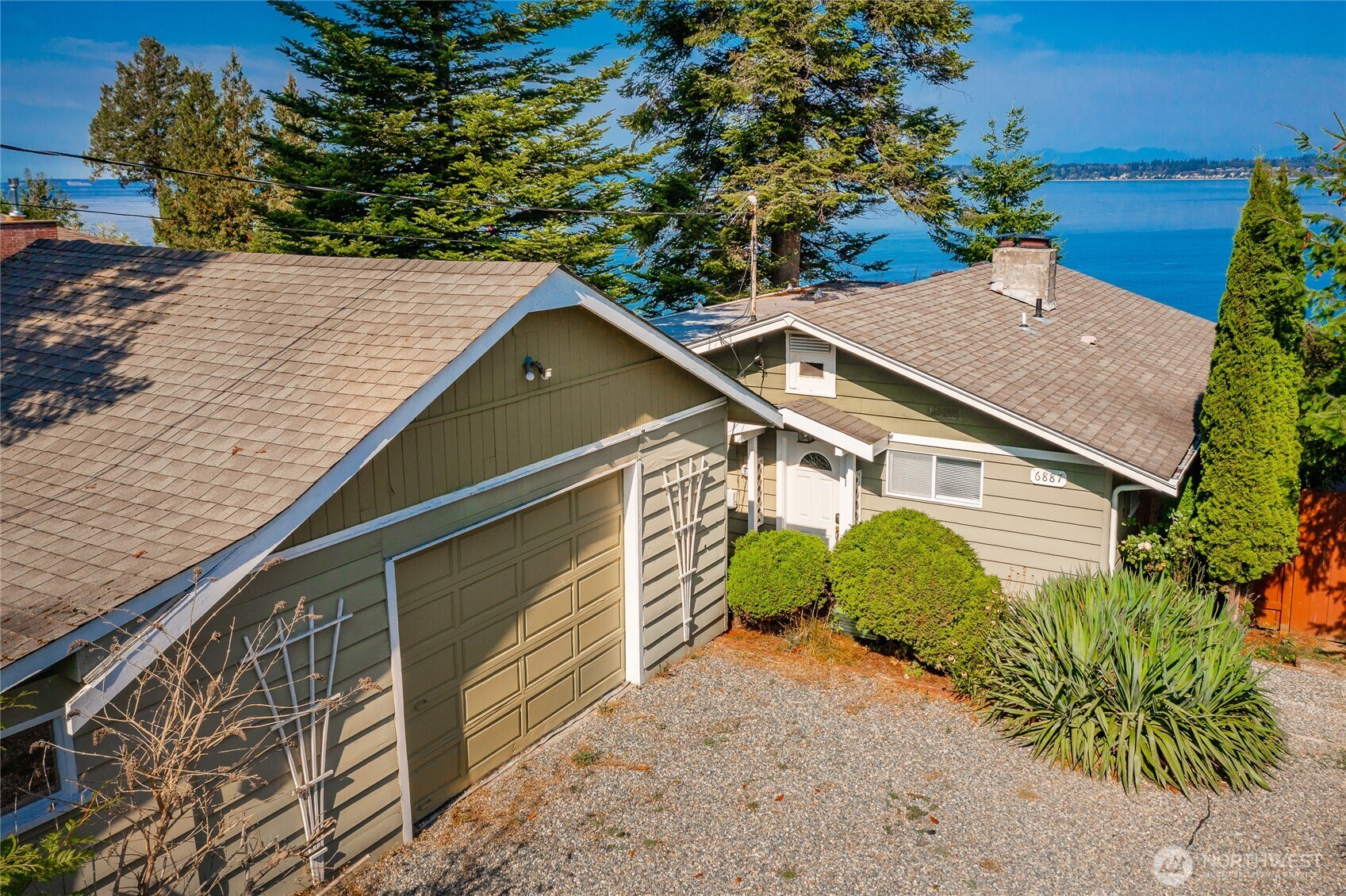 6887 Holeman Avenue , Blaine, WA 98230