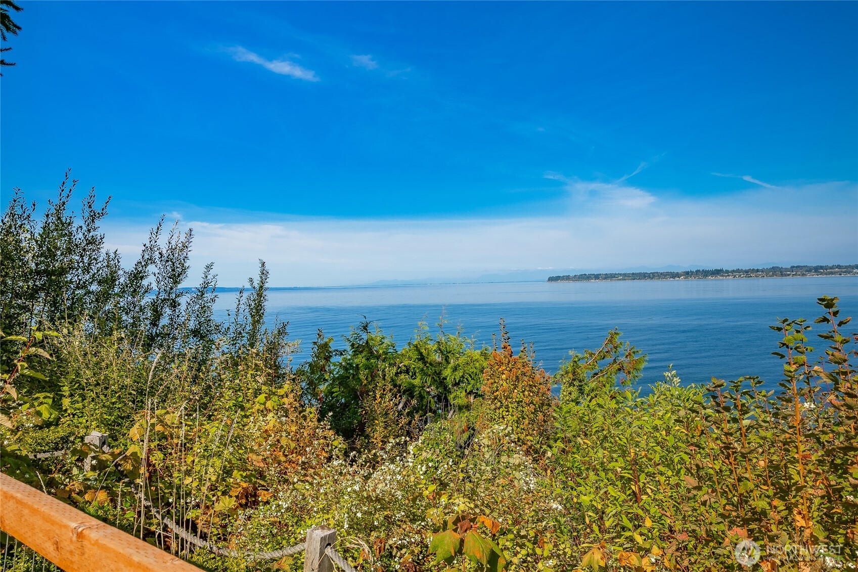 6887 Holeman Avenue , Blaine, WA 98230