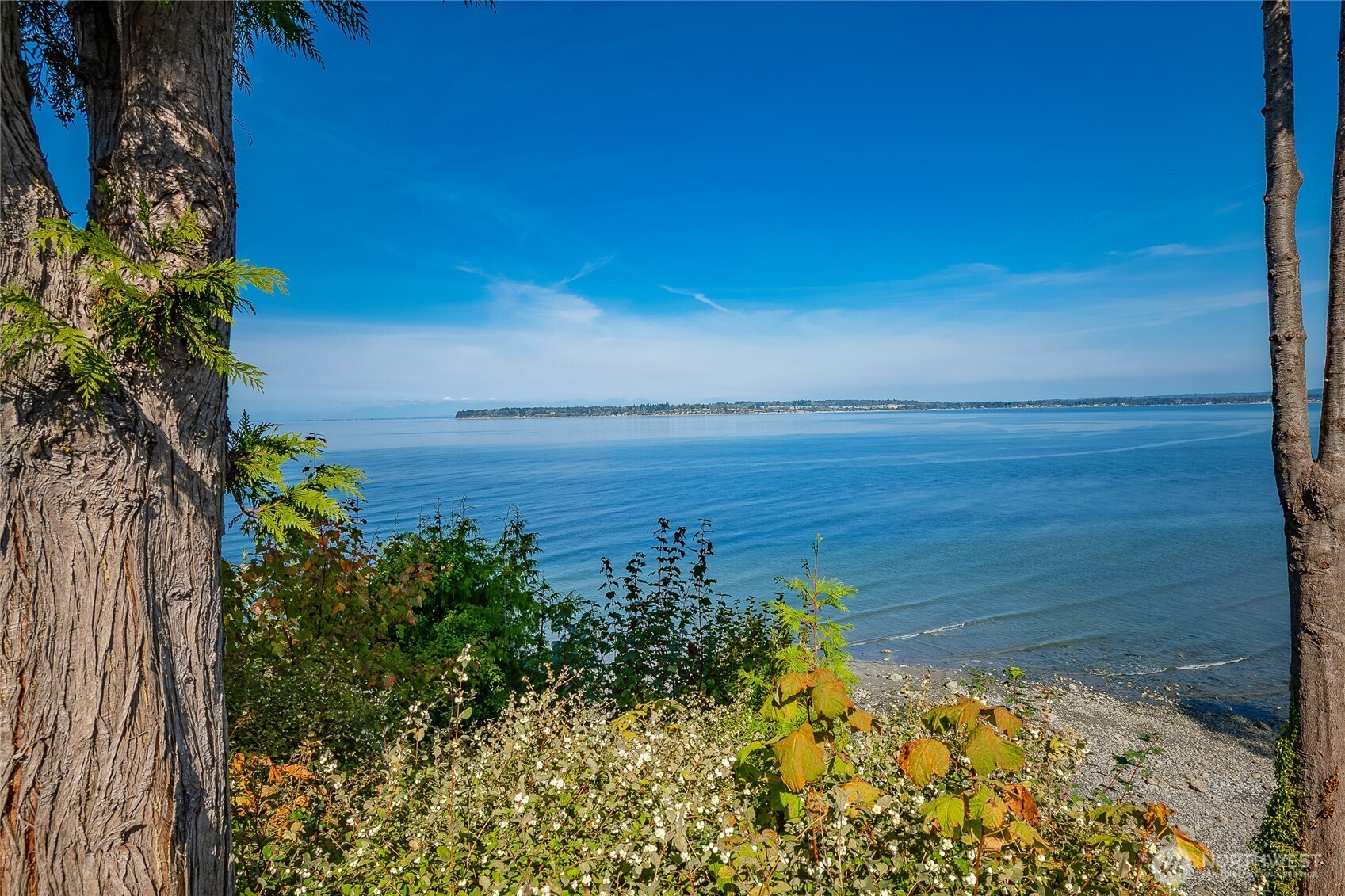 6887 Holeman Avenue , Blaine, WA 98230