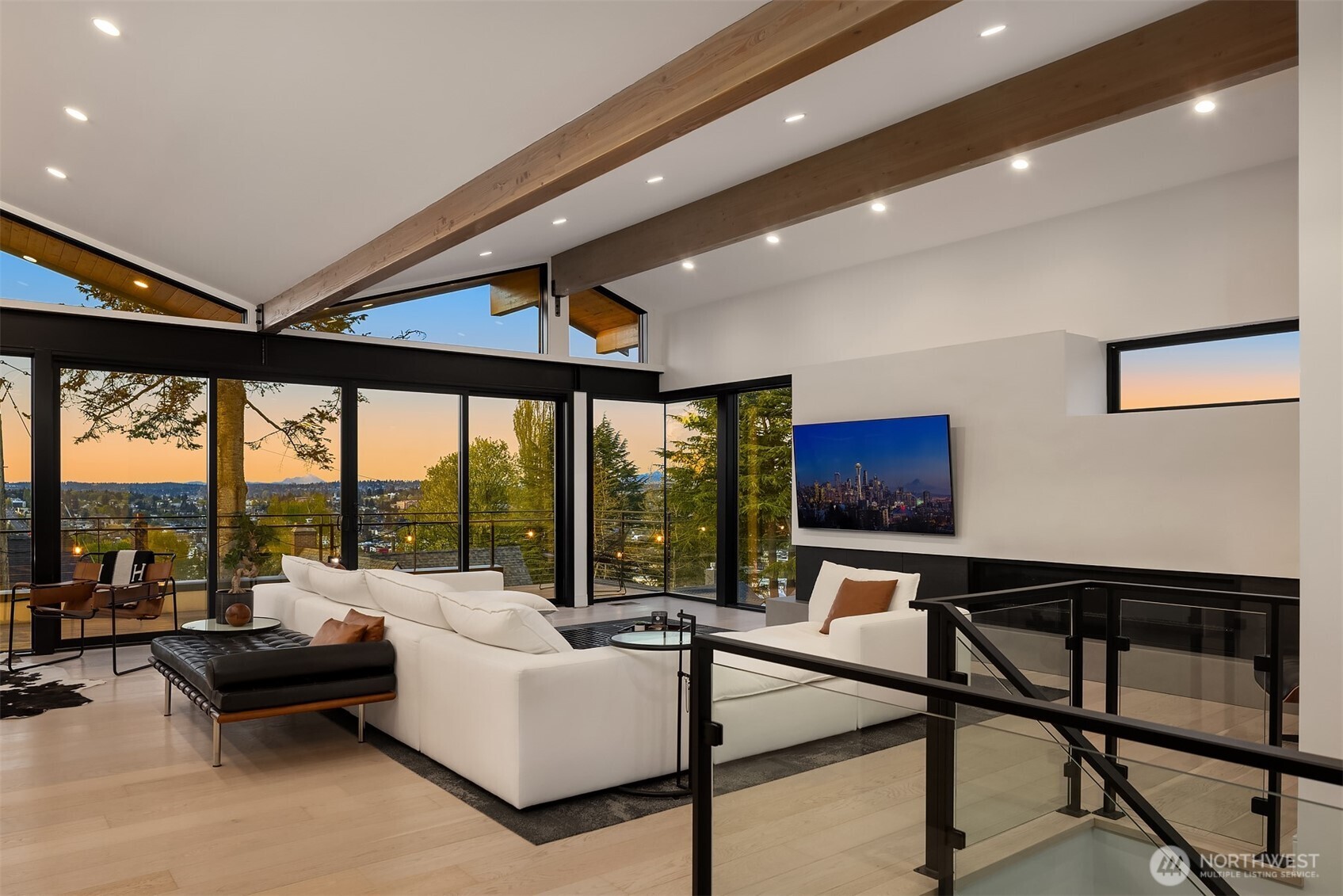 426 Wheeler Street , Seattle, WA 98109