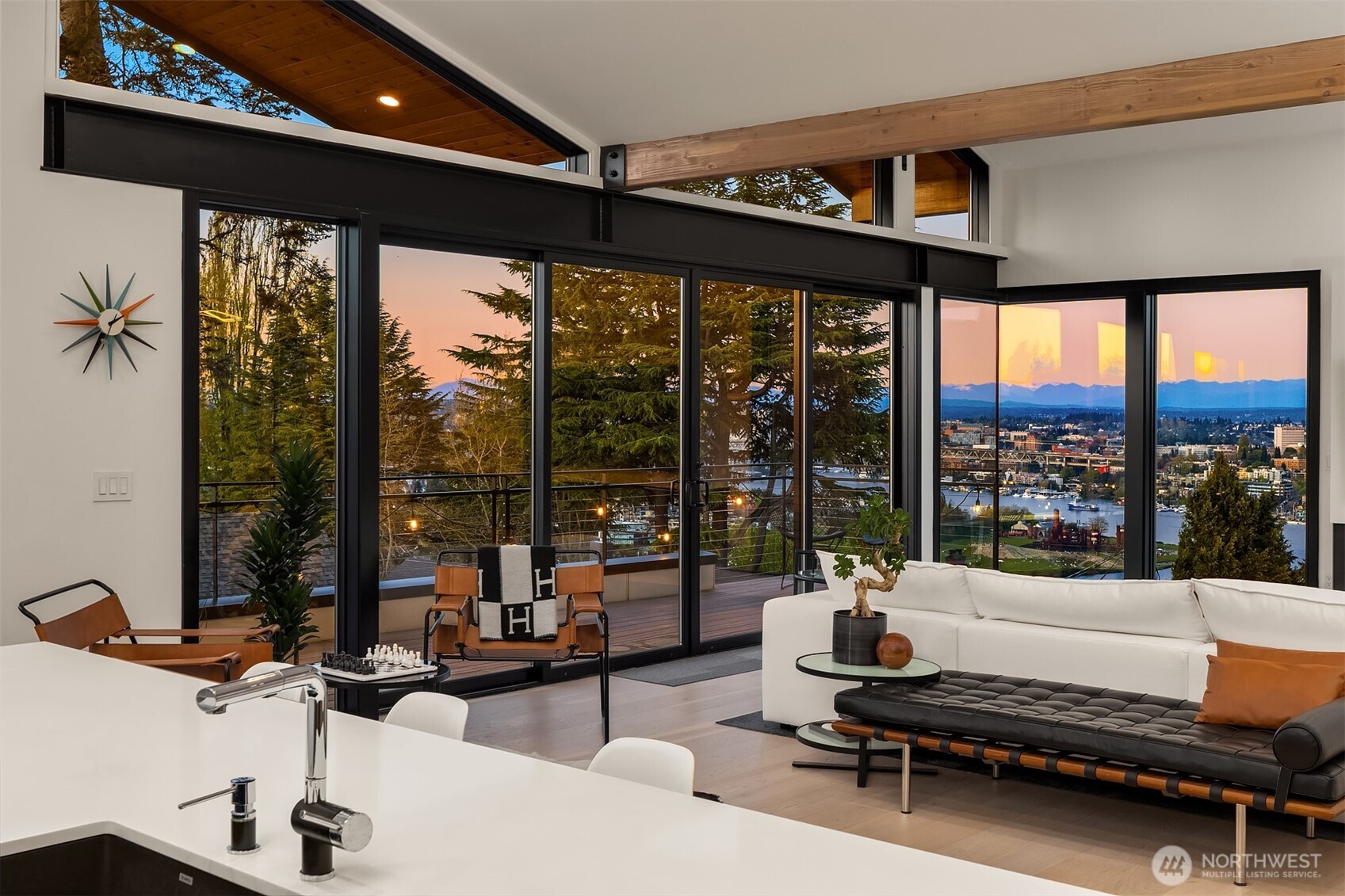 426 Wheeler Street , Seattle, WA 98109