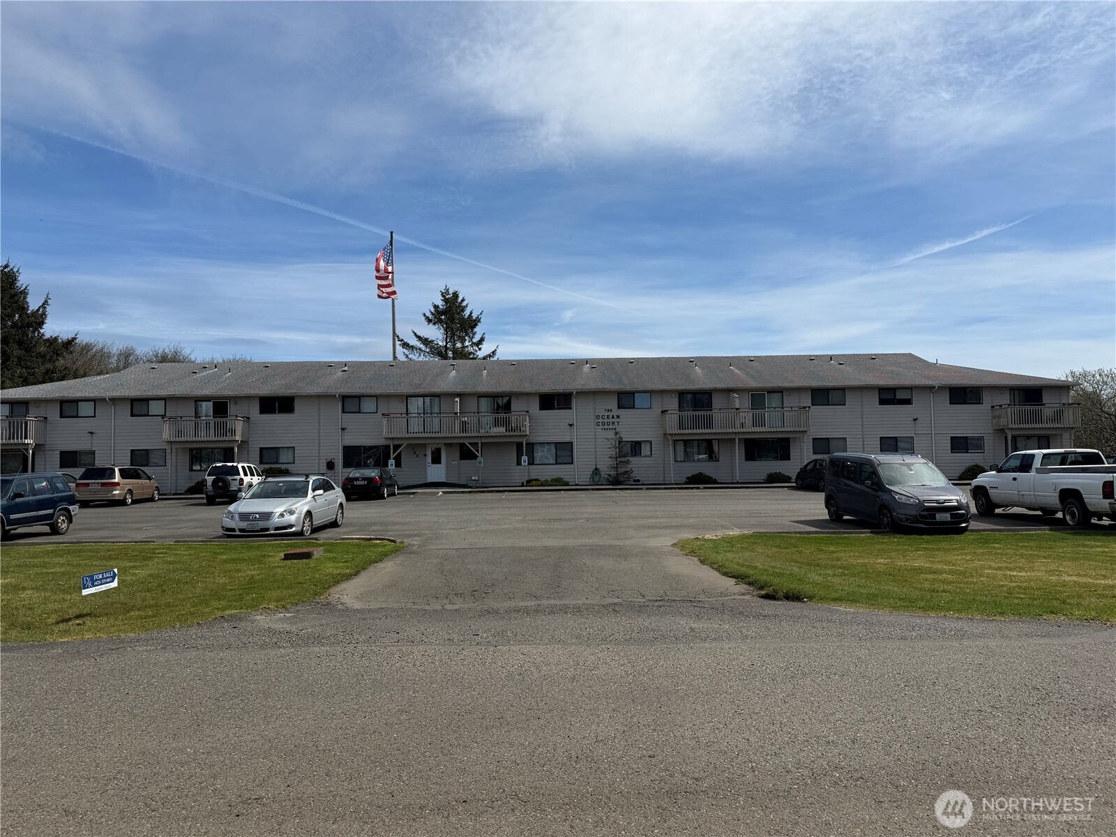 766 Ocean Court NW #211, Ocean Shores, WA 98569