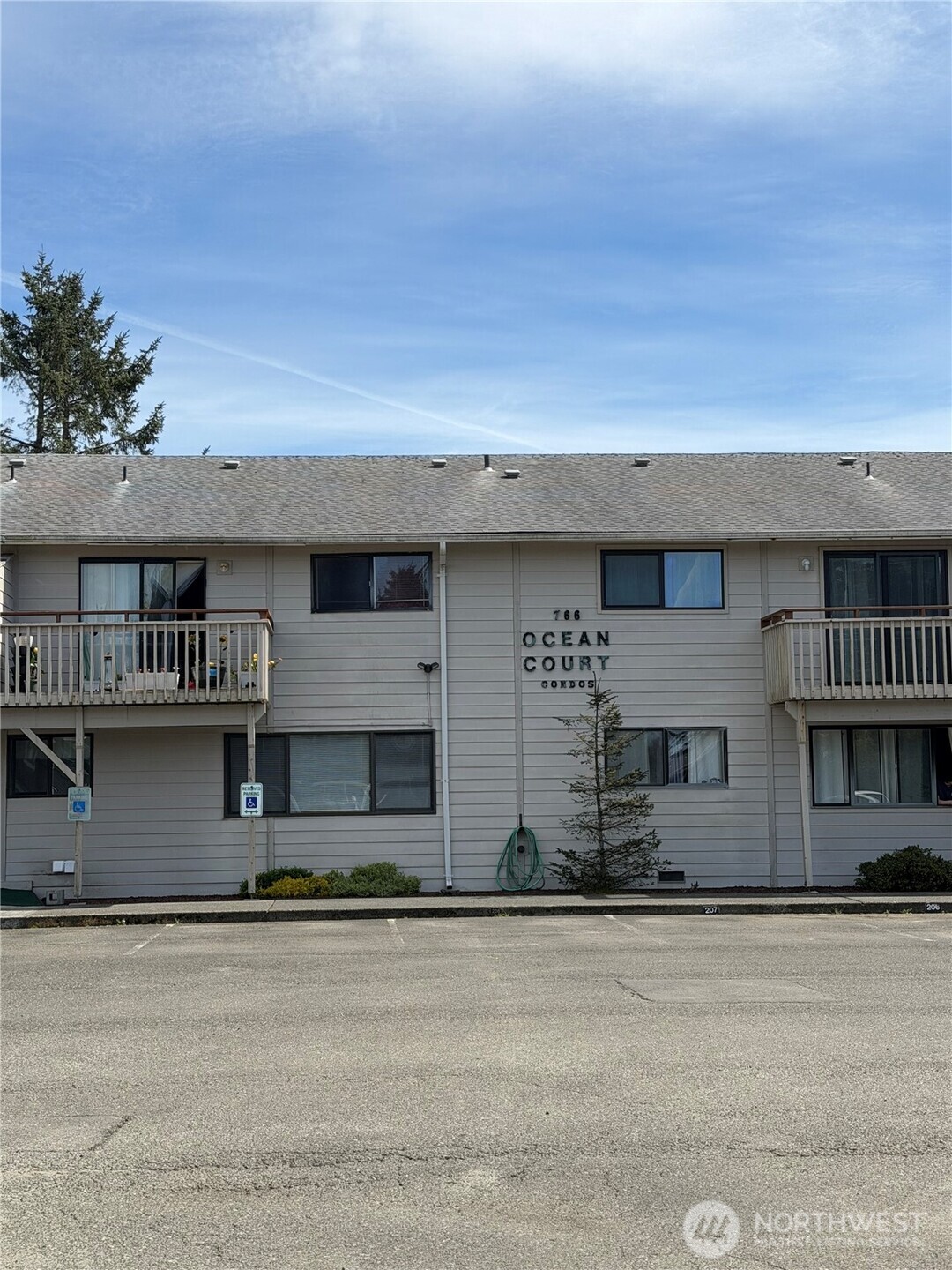 766 Ocean Court NW #211, Ocean Shores, WA 98569