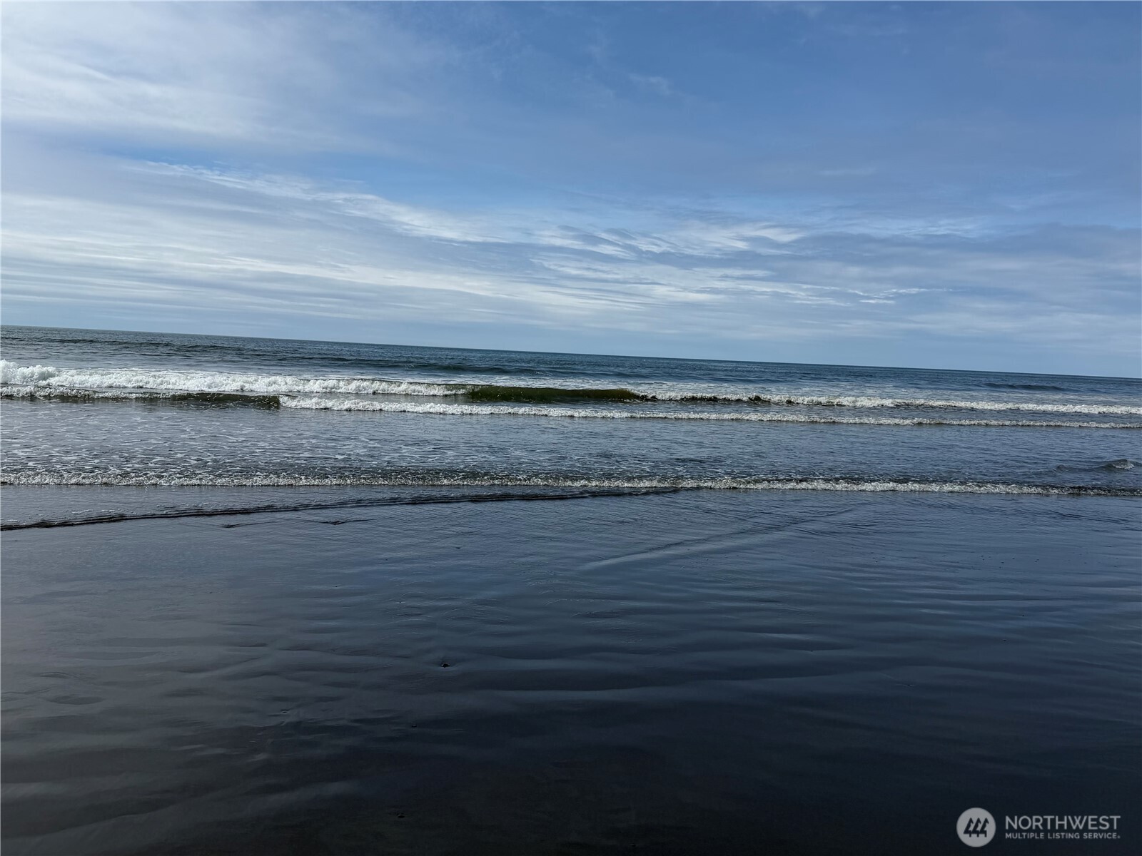 766 Ocean Court NW #211, Ocean Shores, WA 98569