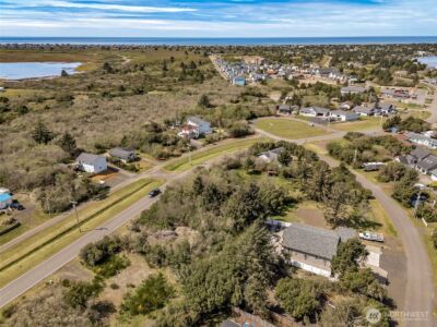 148 Marine View Drive SE, Ocean Shores, WA 98569 - Photo 7