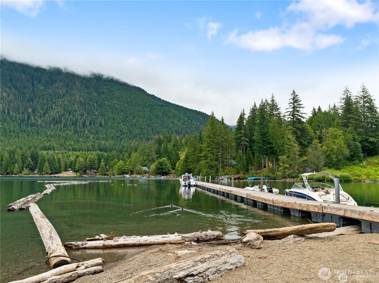 1341 N Potlatch Drive , Hoodsport, WA 98548