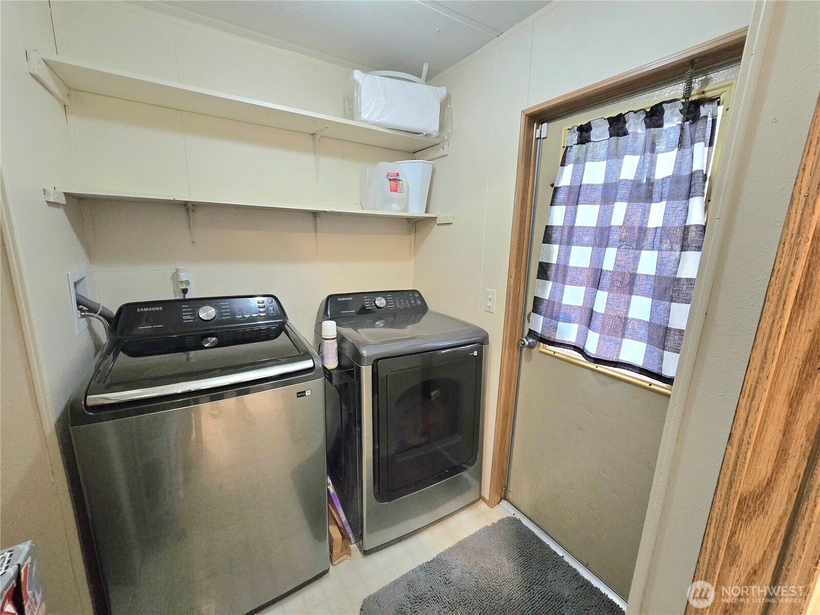 4515 SE Inwood , Port Orchard, WA 98367