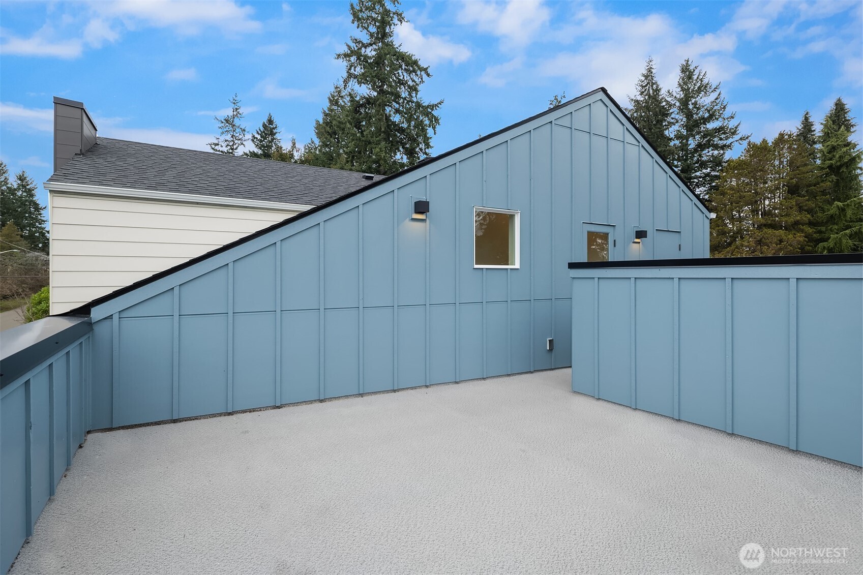 2006 120th Street NE #Unit 2, Seattle, WA 98125