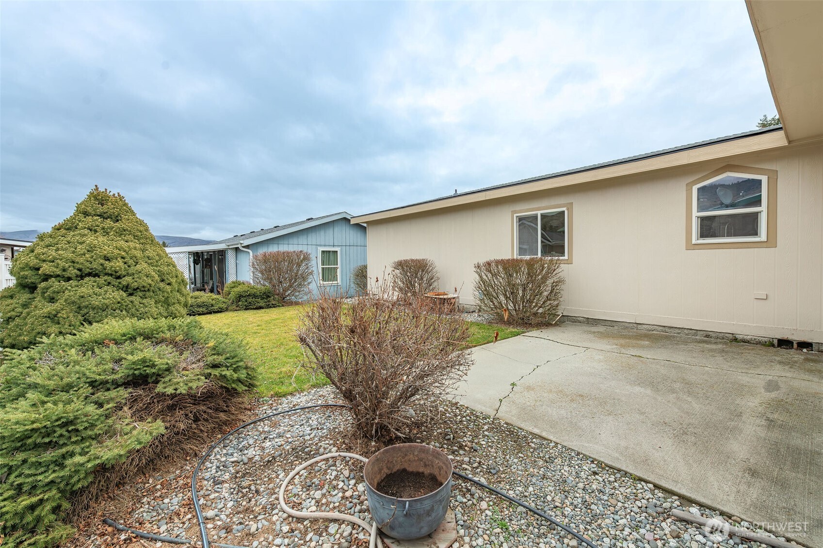 1200 Gallers Street , Wenatchee, WA 98801
