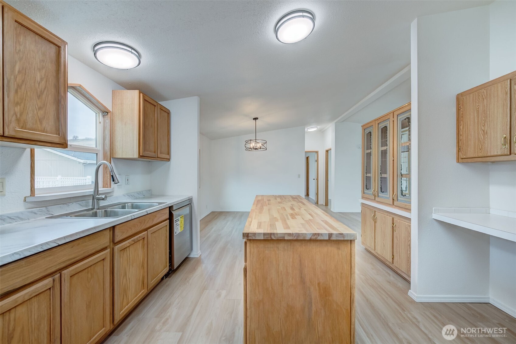 1200 Gallers Street , Wenatchee, WA 98801