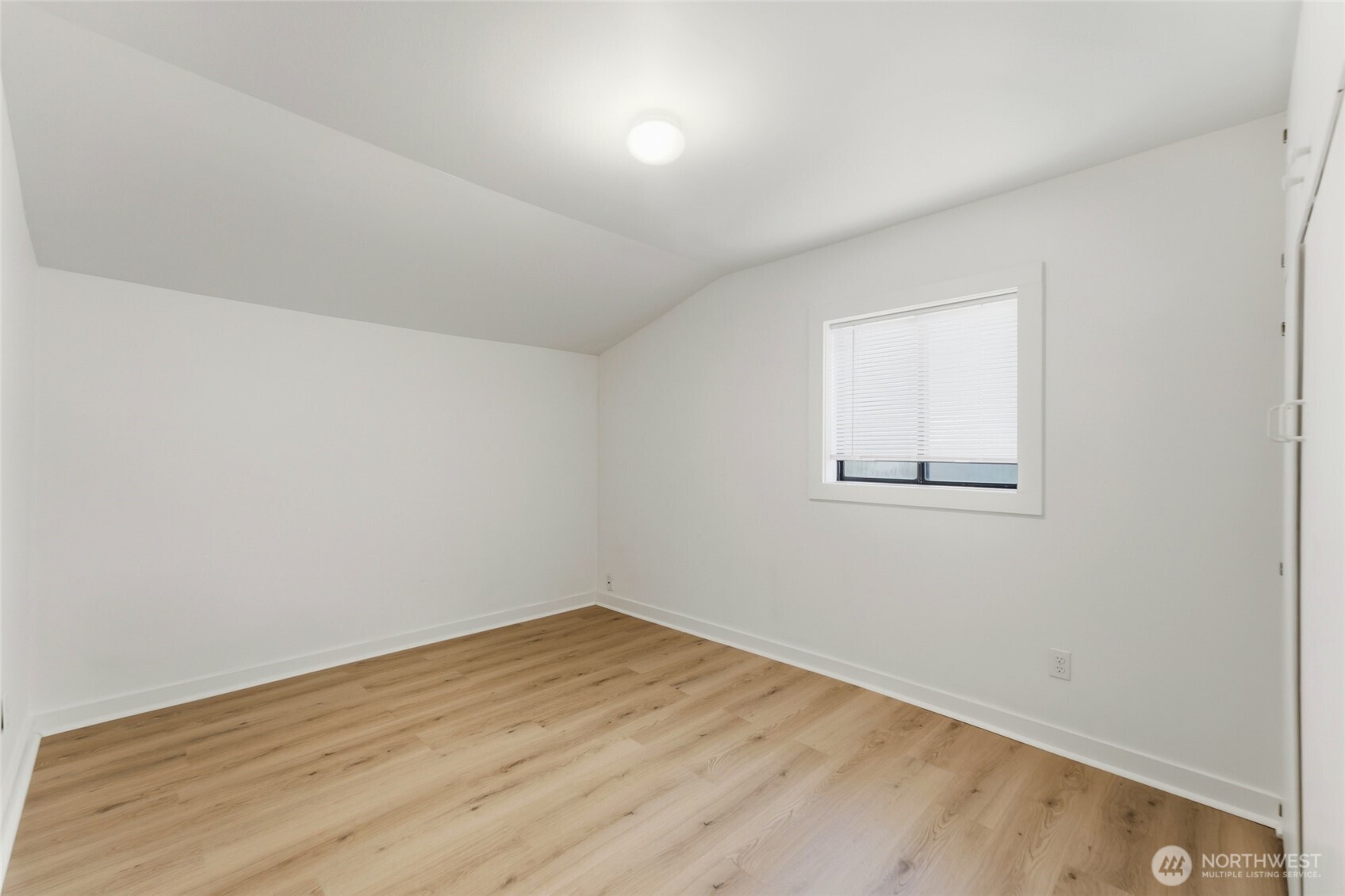 327 Powell Road , Milton-Freewater, OR 97862