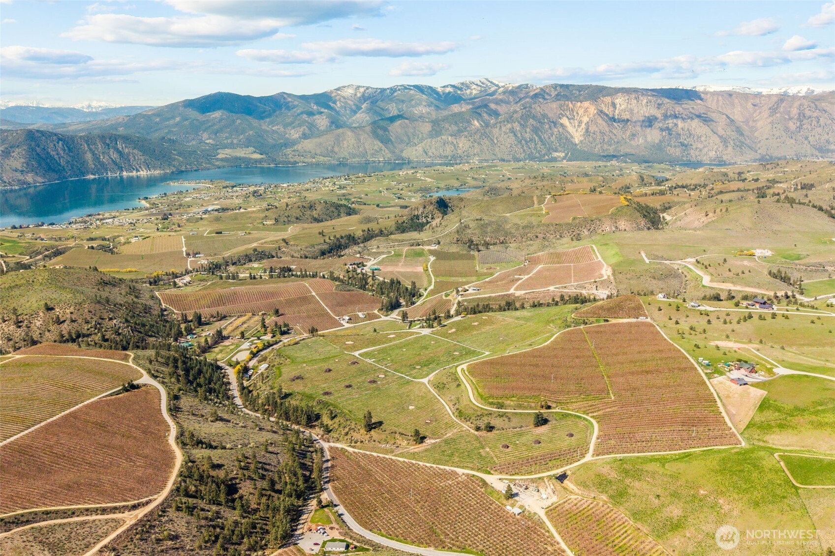 762 Boyd Loop Road , Manson, WA 98831