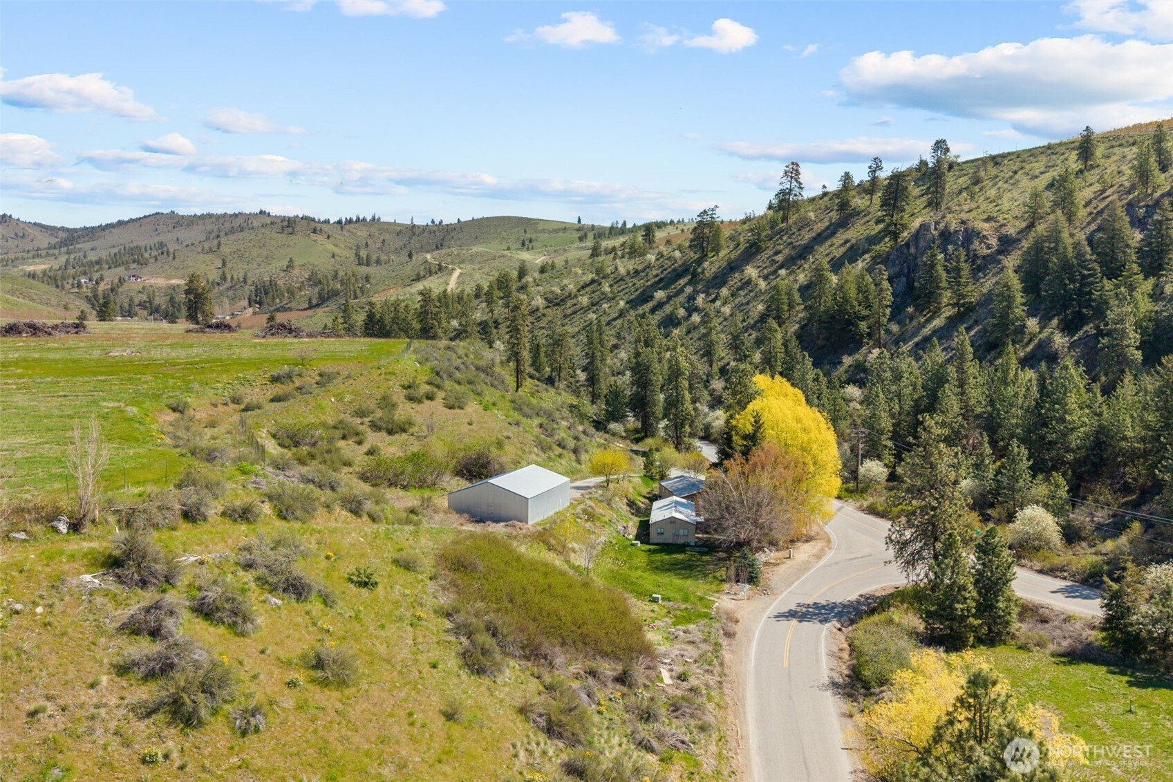 762 Boyd Loop Road , Manson, WA 98831