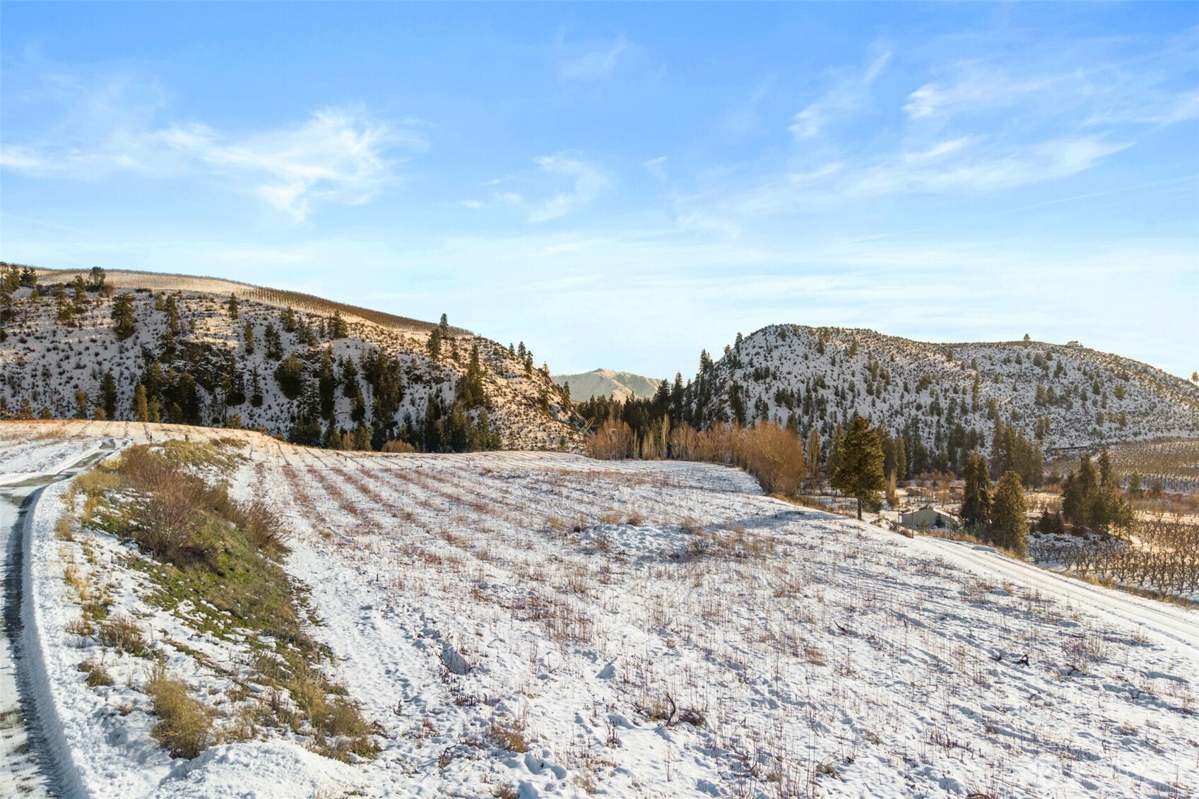 762 Boyd Loop Road , Manson, WA 98831
