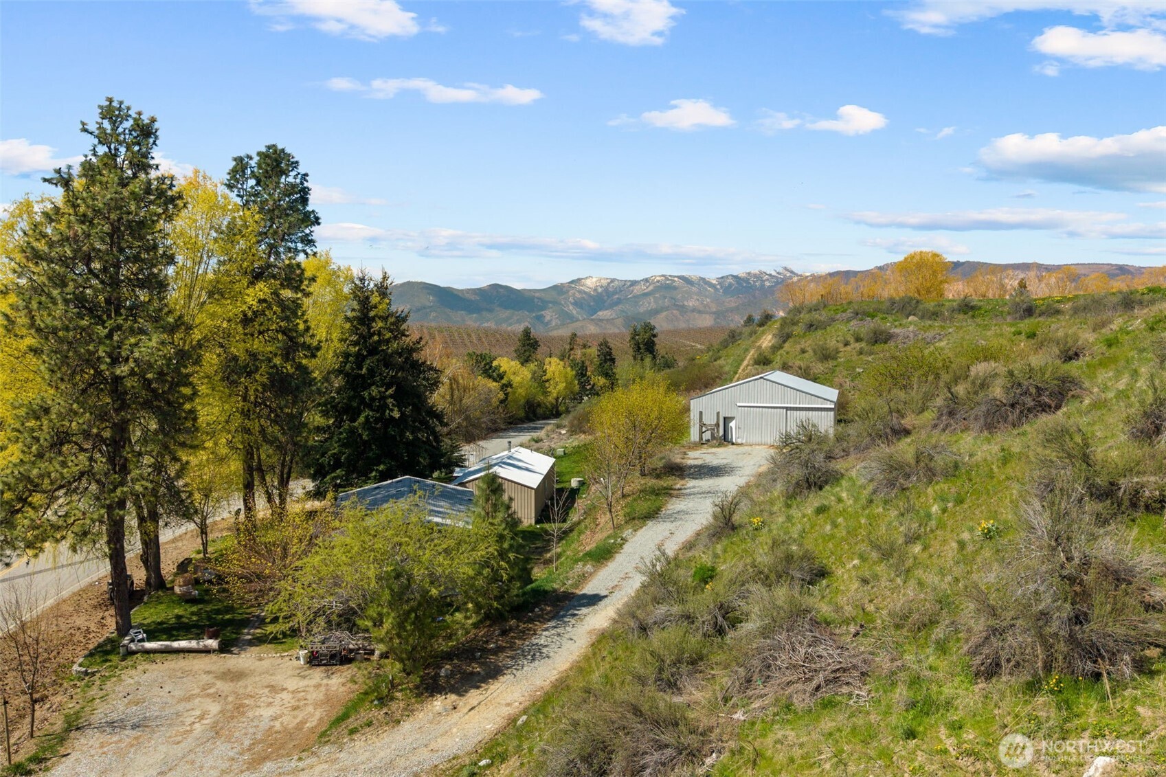 762 Boyd Loop Road , Manson, WA 98831