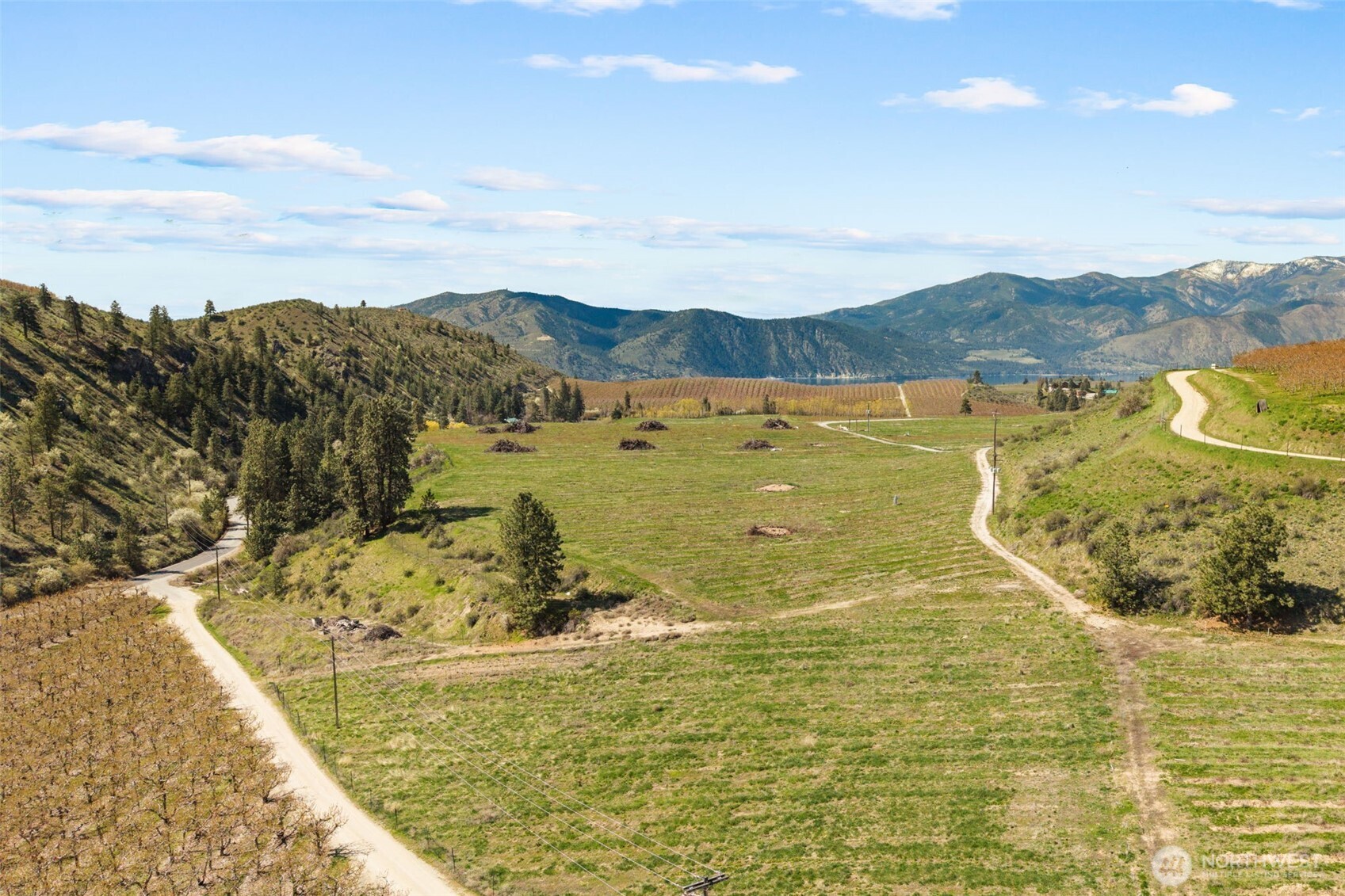762 Boyd Loop Road , Manson, WA 98831