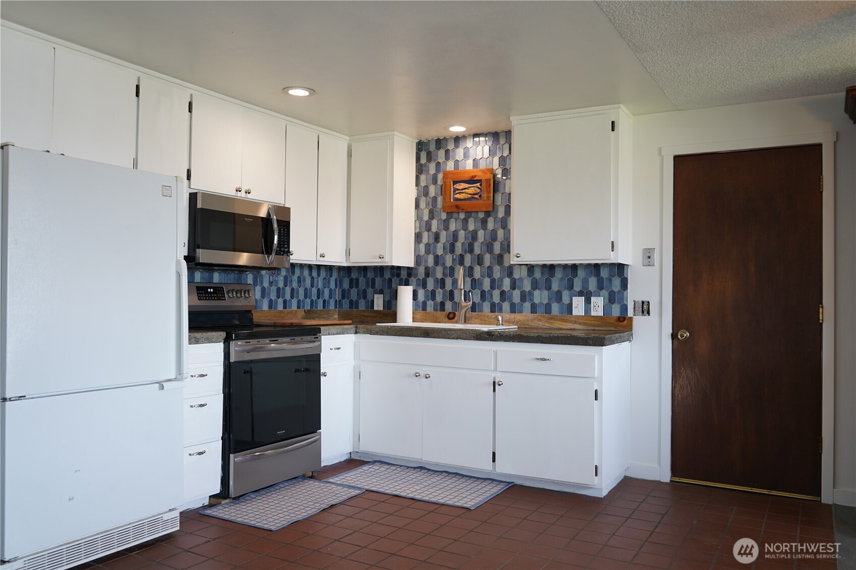 159 W Alder Street , Sequim, WA 98382