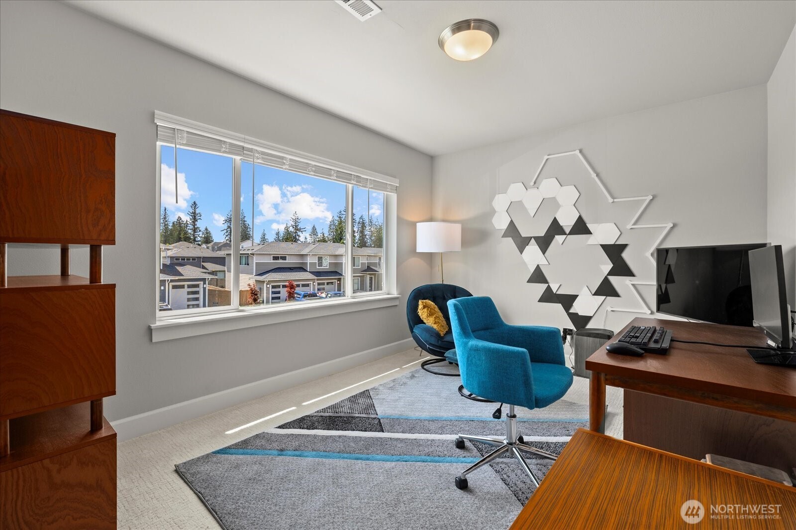 23145 65th Street E, Buckley, WA 98321-7523