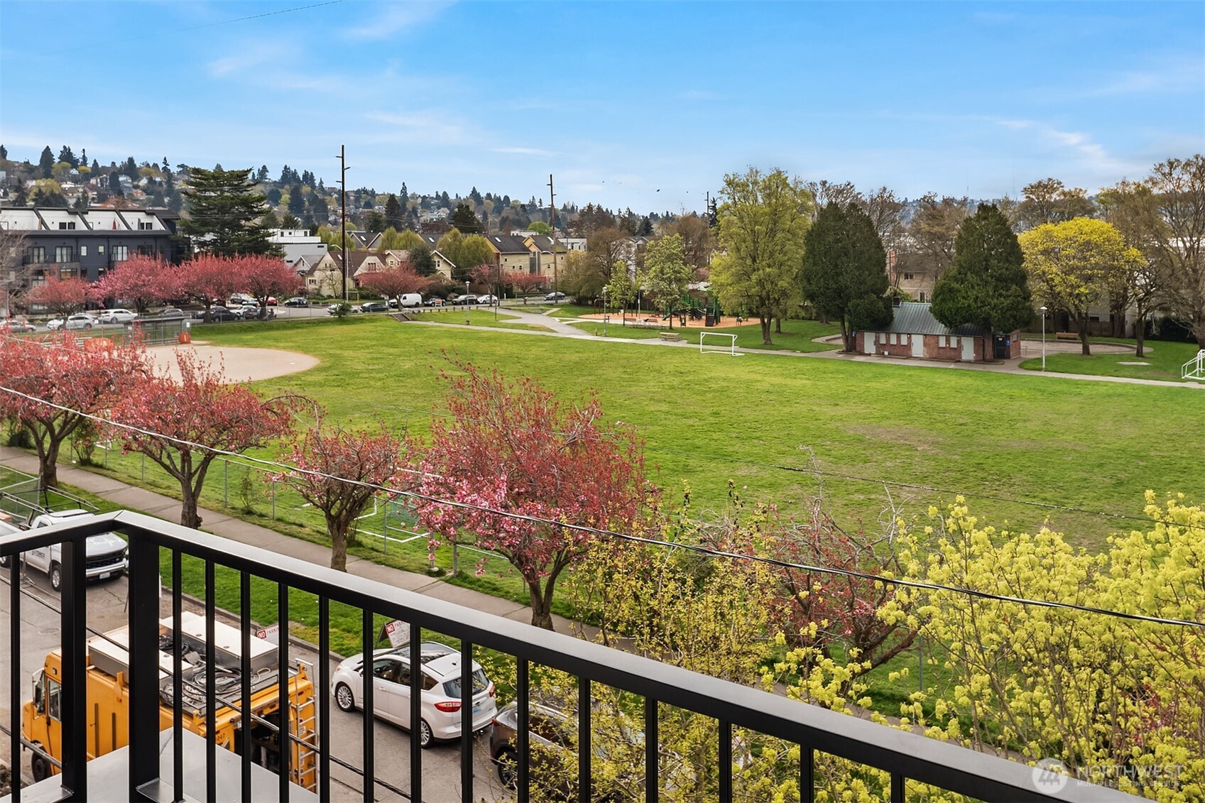 944 NW 54th Street , Seattle, WA 98107