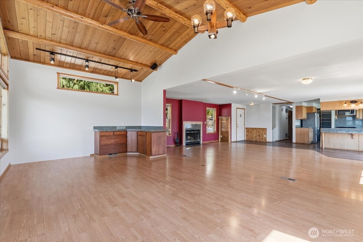 404 S Clifford Street , Chelan, WA 98816