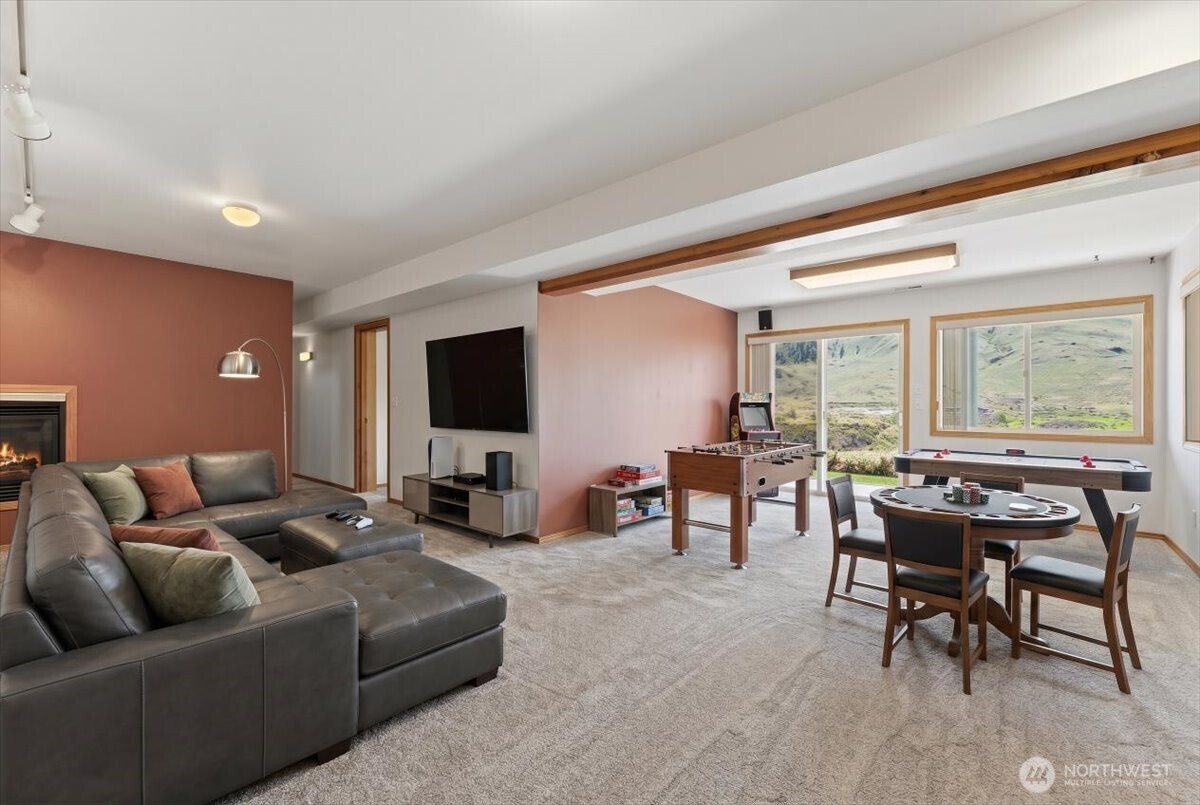 404 S Clifford Street , Chelan, WA 98816