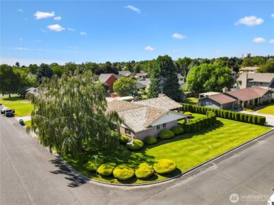 1525 E Catalpa Street , Othello, WA 99344