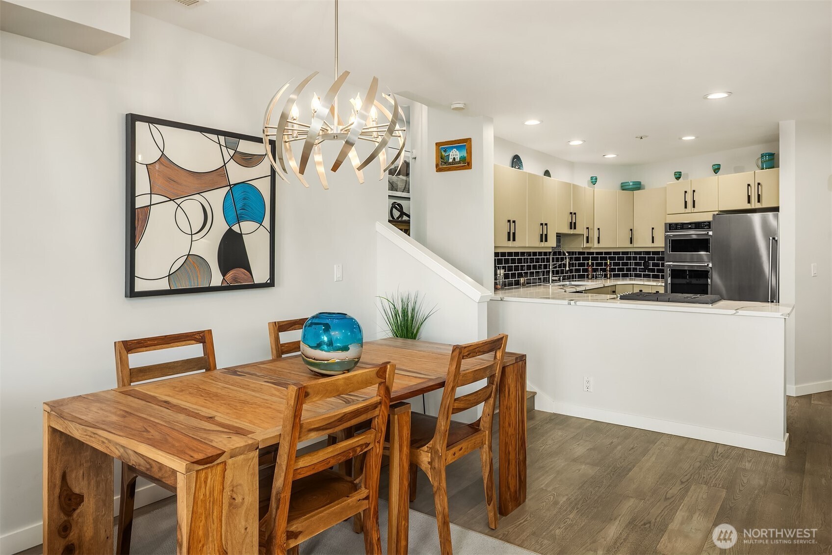 9039 NE Juanita Drive #304, Kirkland, WA 98034