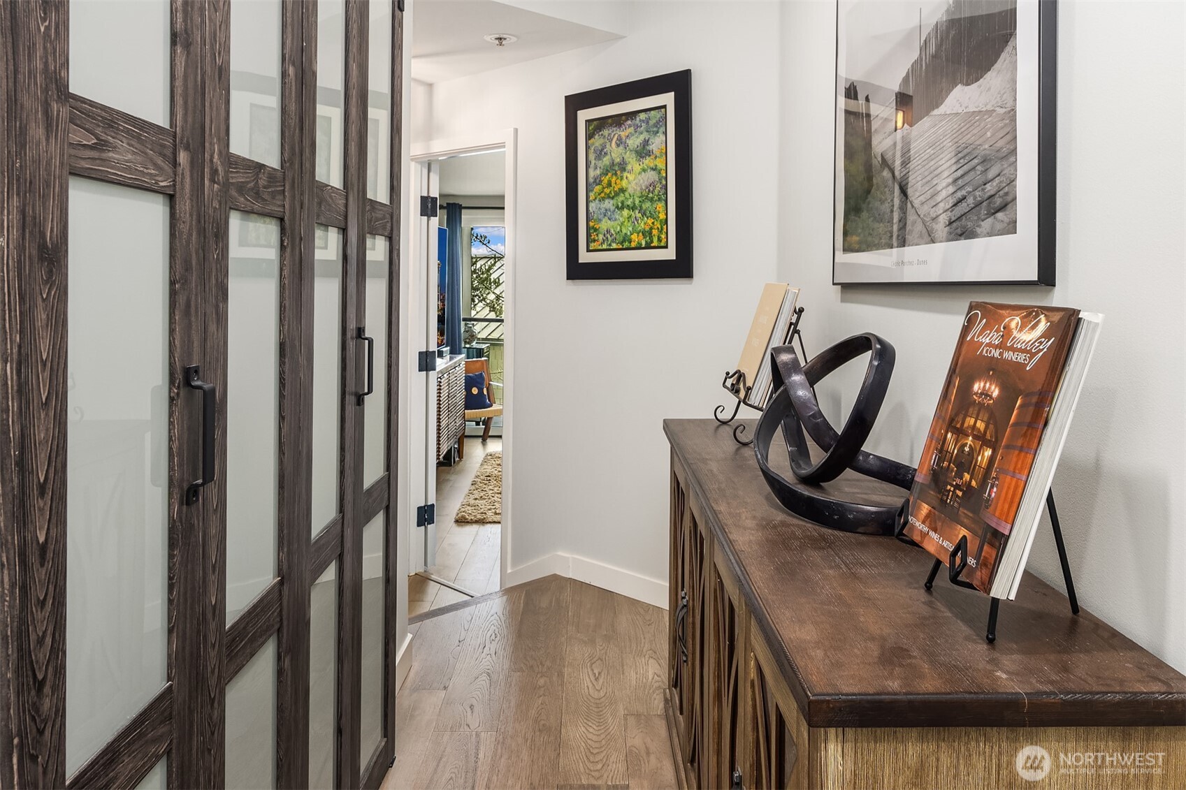 9039 NE Juanita Drive #304, Kirkland, WA 98034