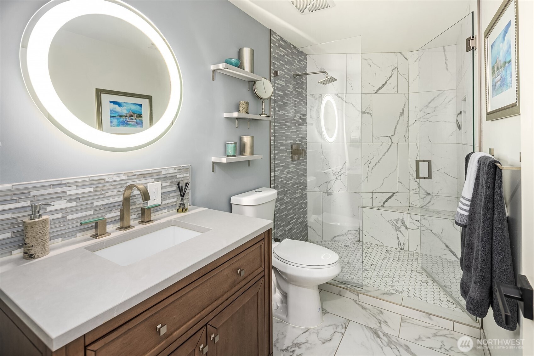 9039 NE Juanita Drive #304, Kirkland, WA 98034