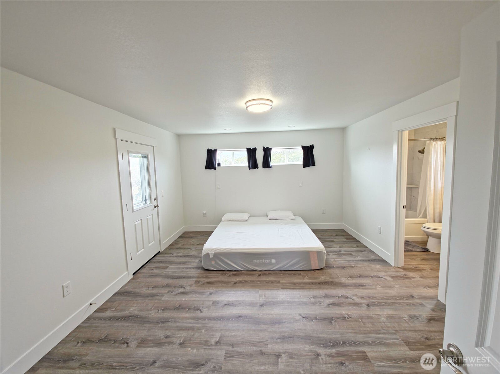 1201 E Ocean Shores Blvd SW, Ocean Shores, WA 98569