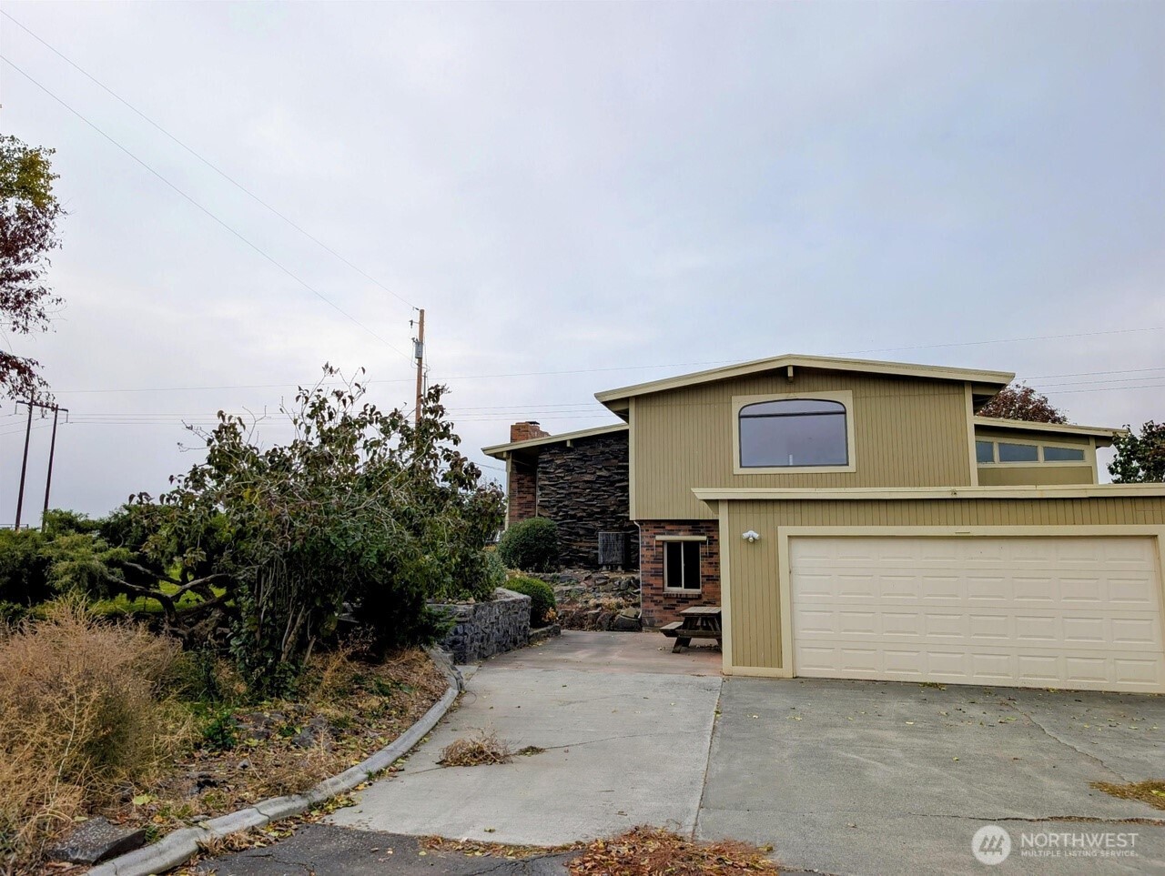 2175 W McManamon Road , Othello, WA 99344