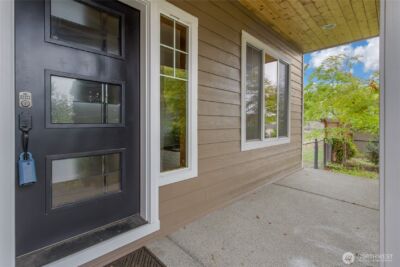 854 Center Street W, Eatonville, WA 98328 - Photo 2