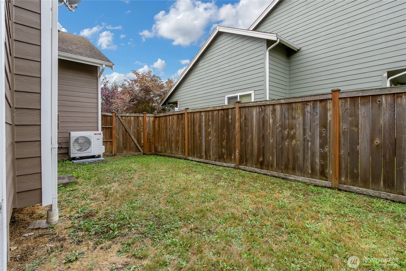 854 Center Street W, Eatonville, WA 98328