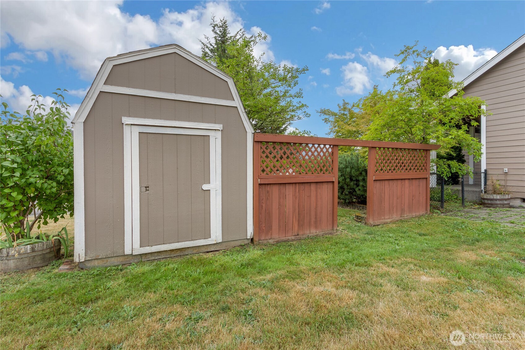 854 Center Street W, Eatonville, WA 98328