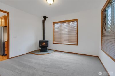 854 Center Street W, Eatonville, WA 98328 - Photo 4