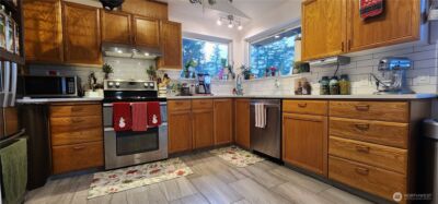 291 E Midway , Shelton, WA 98584 - Photo 5