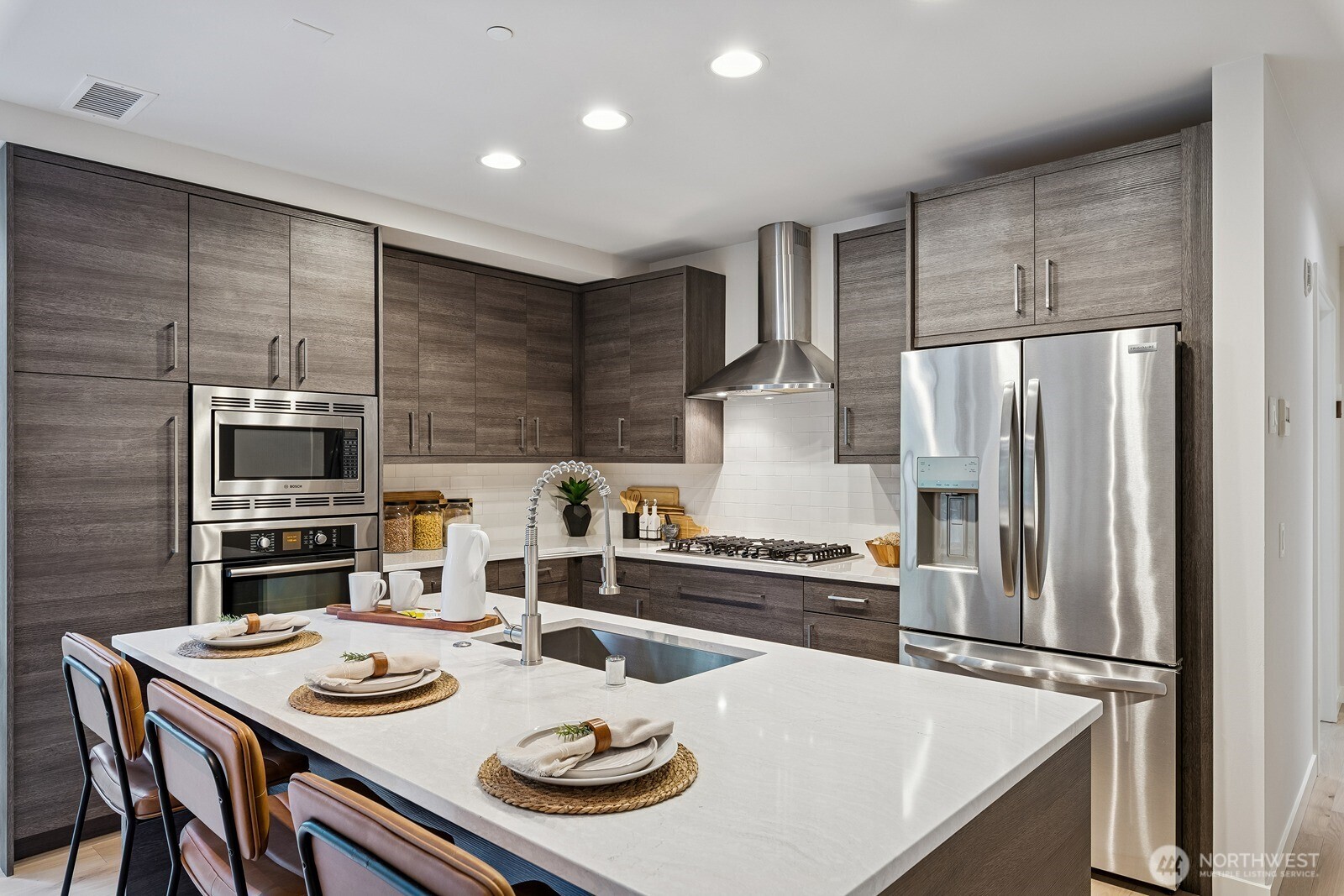 10000 Main Street #502, Bellevue, WA 98004