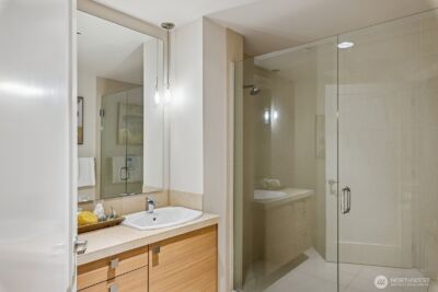 10000 Main Street #502, Bellevue, WA 98004 - Photo 15