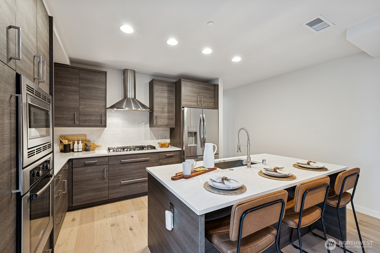 10000 Main Street #502, Bellevue, WA 98004