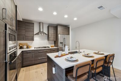10000 Main Street #502, Bellevue, WA 98004 - Photo 10