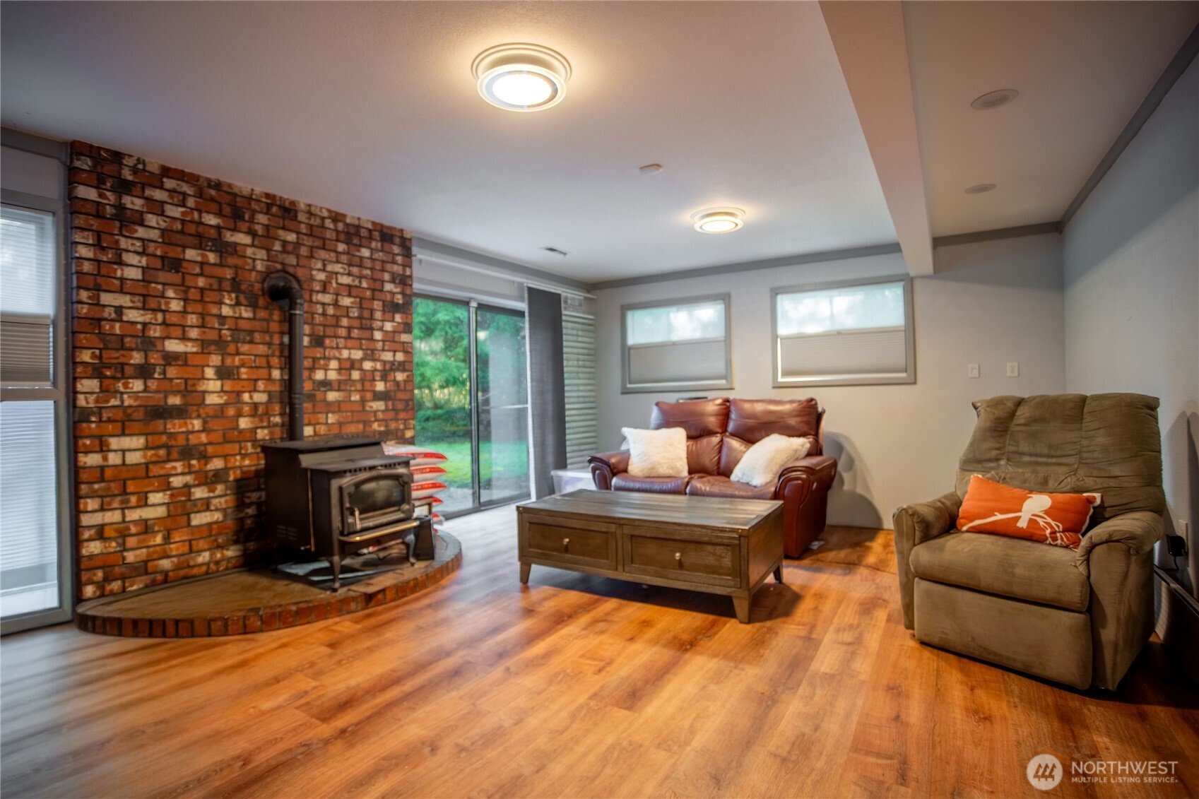 371 Pigeon Springs Road , Onalaska, WA 98570