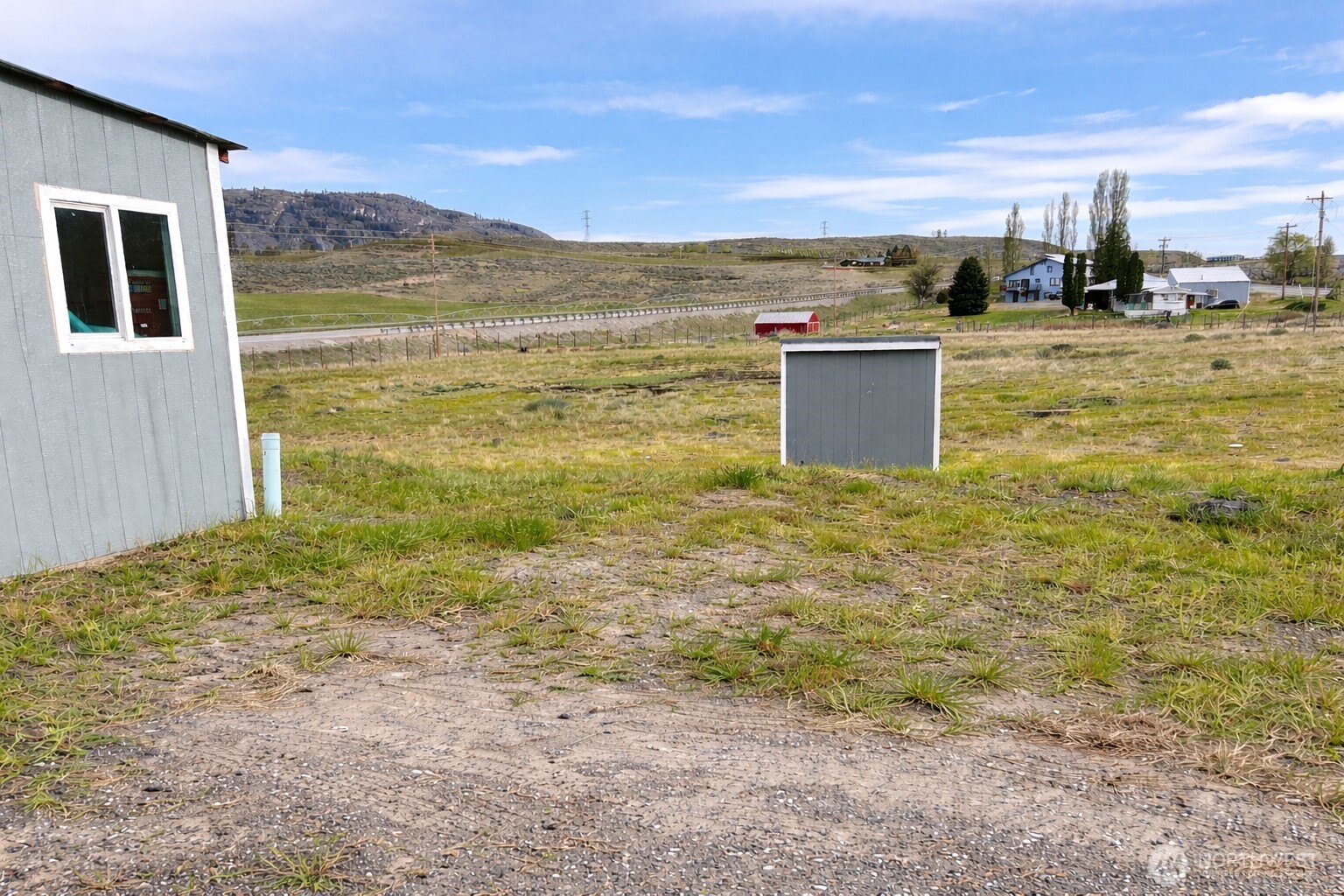 28 Highway 7 , Tonasket, WA 98855