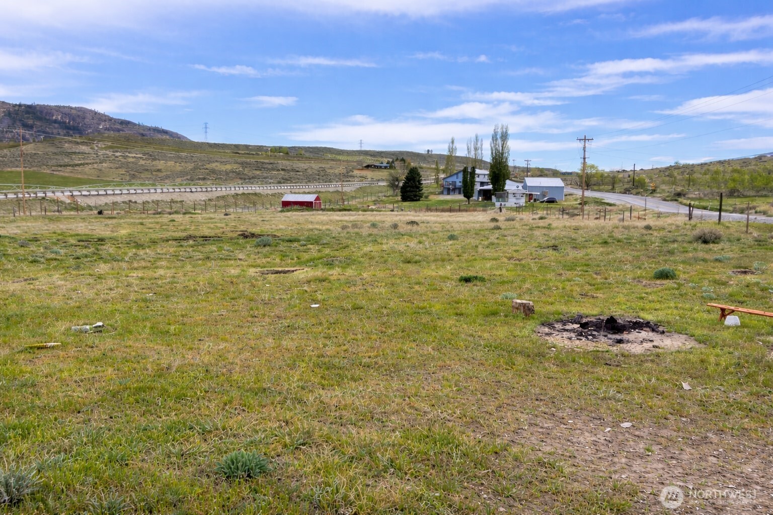 28 Highway 7 , Tonasket, WA 98855