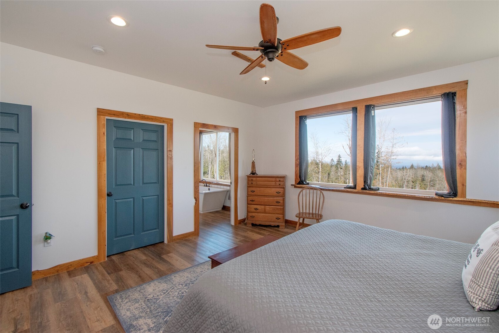 242 Watershed Road , Port Angeles, WA 98362