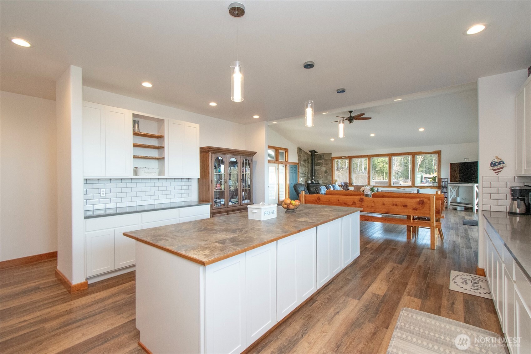 242 Watershed Road , Port Angeles, WA 98362
