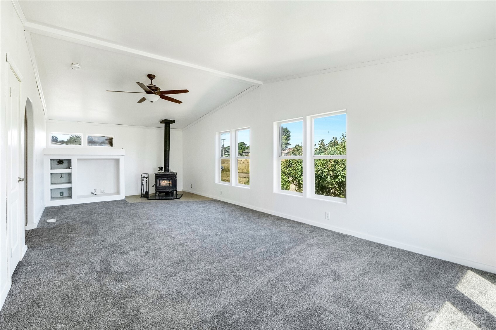 749 NE North Ave , Wilbur, WA 99185