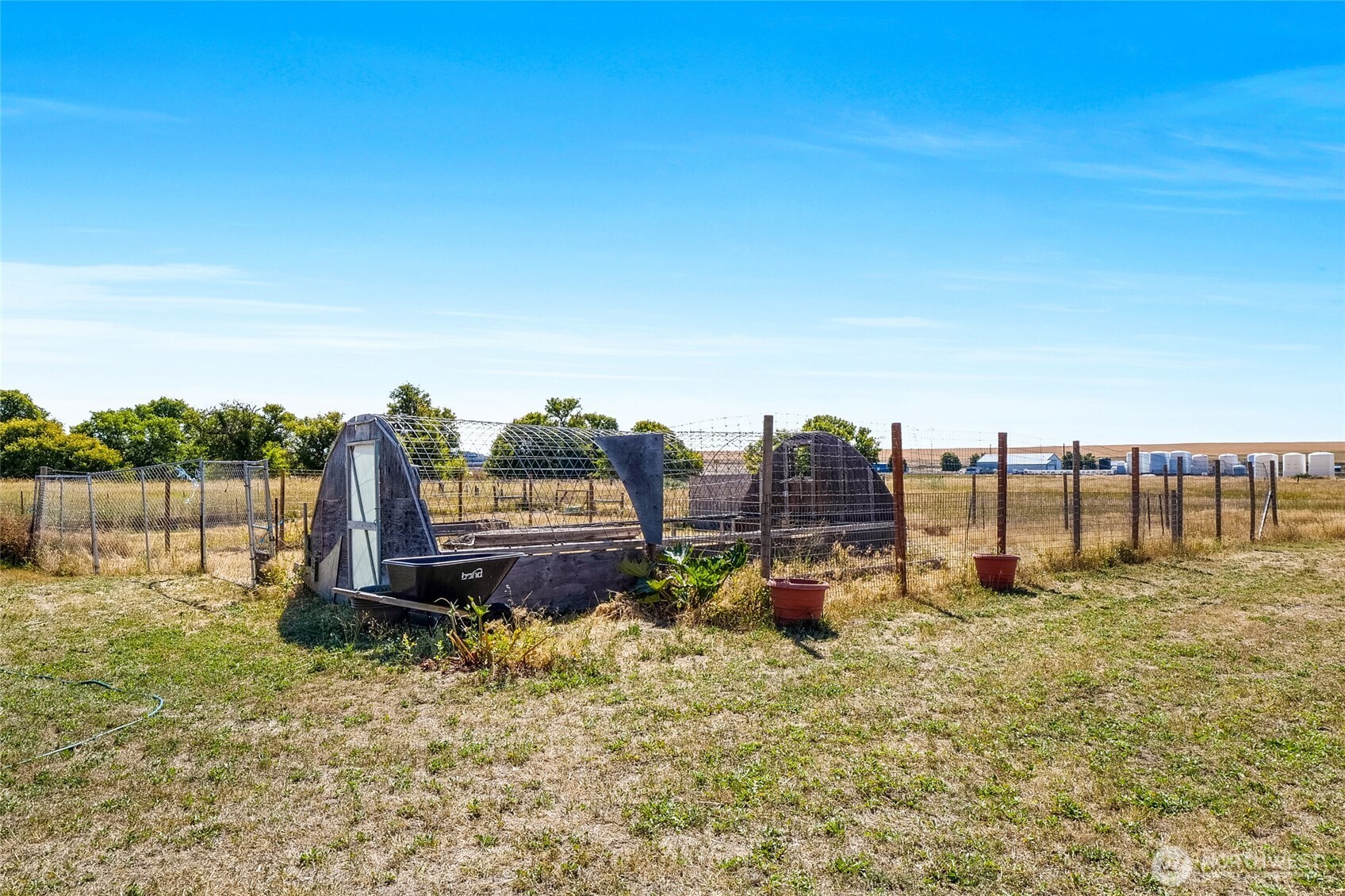 749 NE North Ave , Wilbur, WA 99185