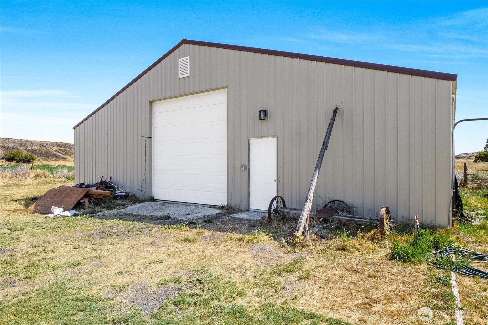 749 NE North Ave , Wilbur, WA 99185